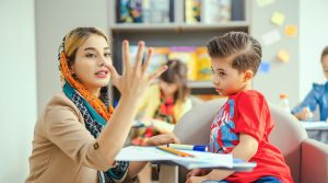 الذكاء الاصطناعي لمعلمي المدارس